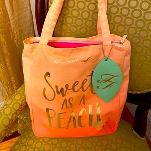 Too faced coral tote with zipper